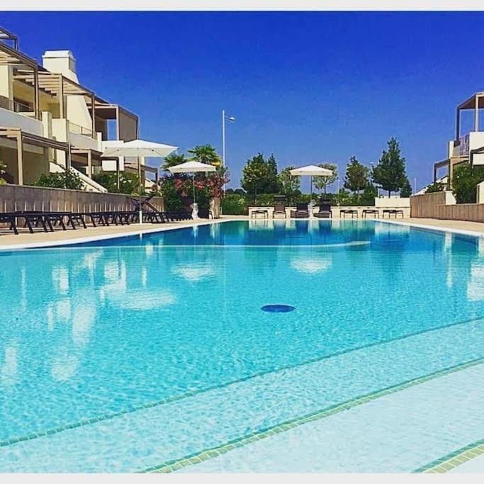 Residence Jesolo Lido Centro Con Piscina المظهر الخارجي الصورة